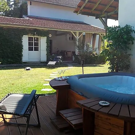 Bed & Breakfast Les Eygletieres 3*